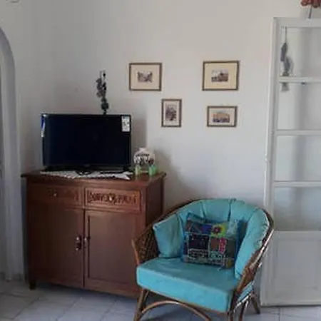 In Paros 度假居